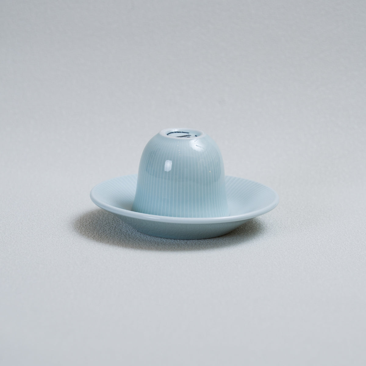#colour_Celadon Blue