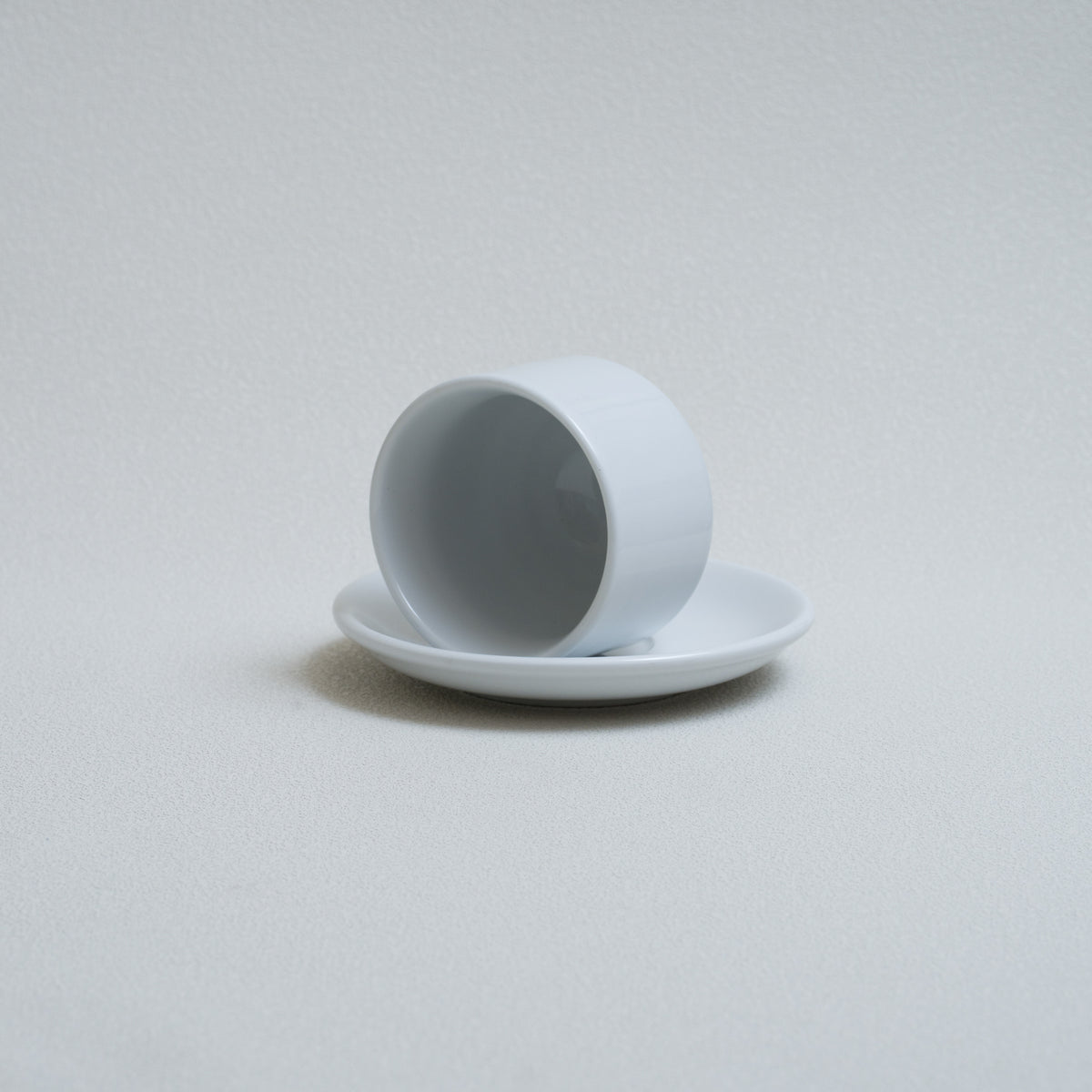 #colour_White