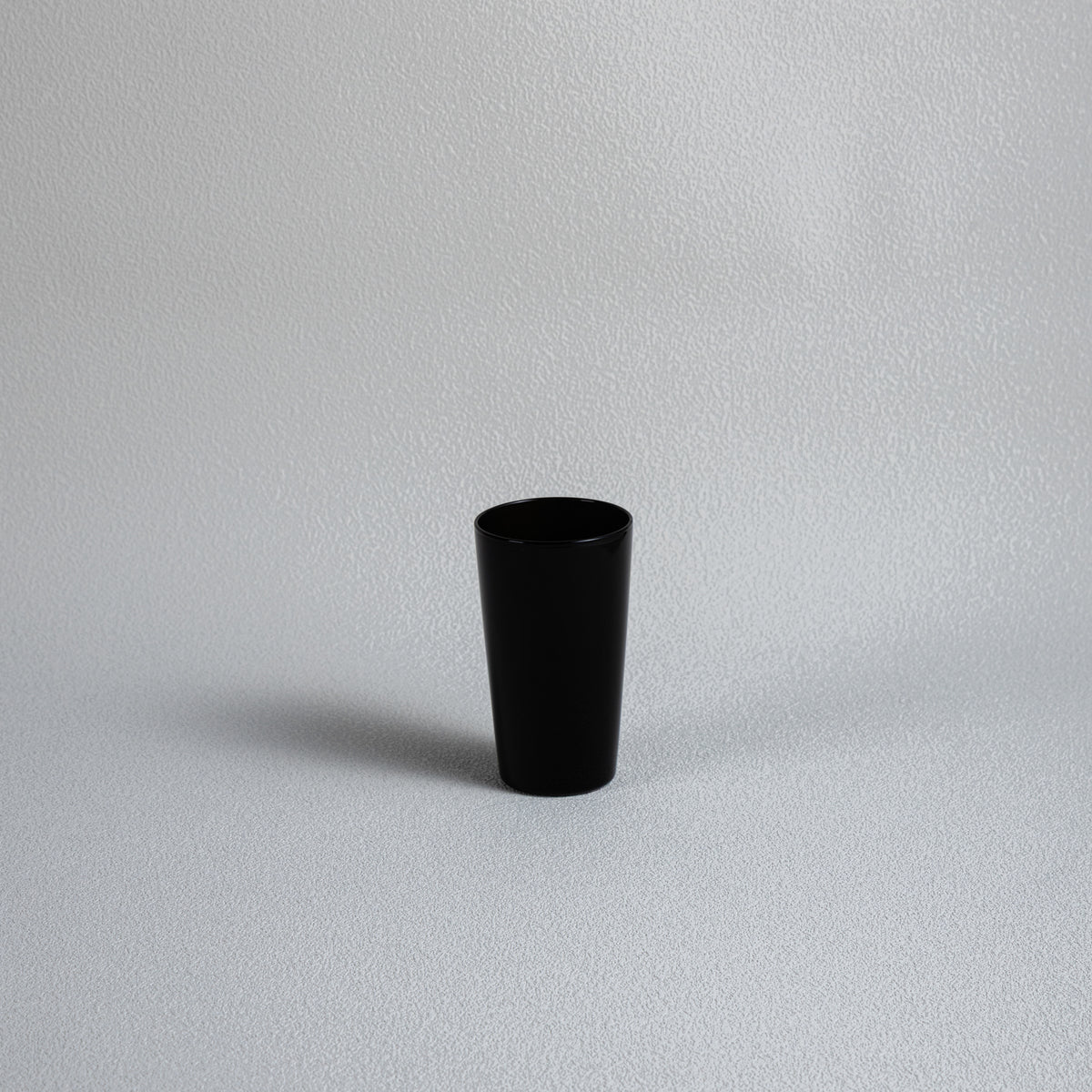 #colour_Black
