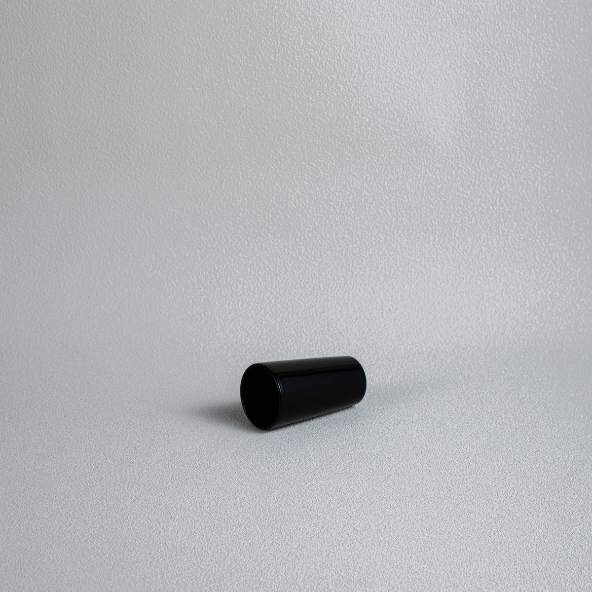 #colour_Black