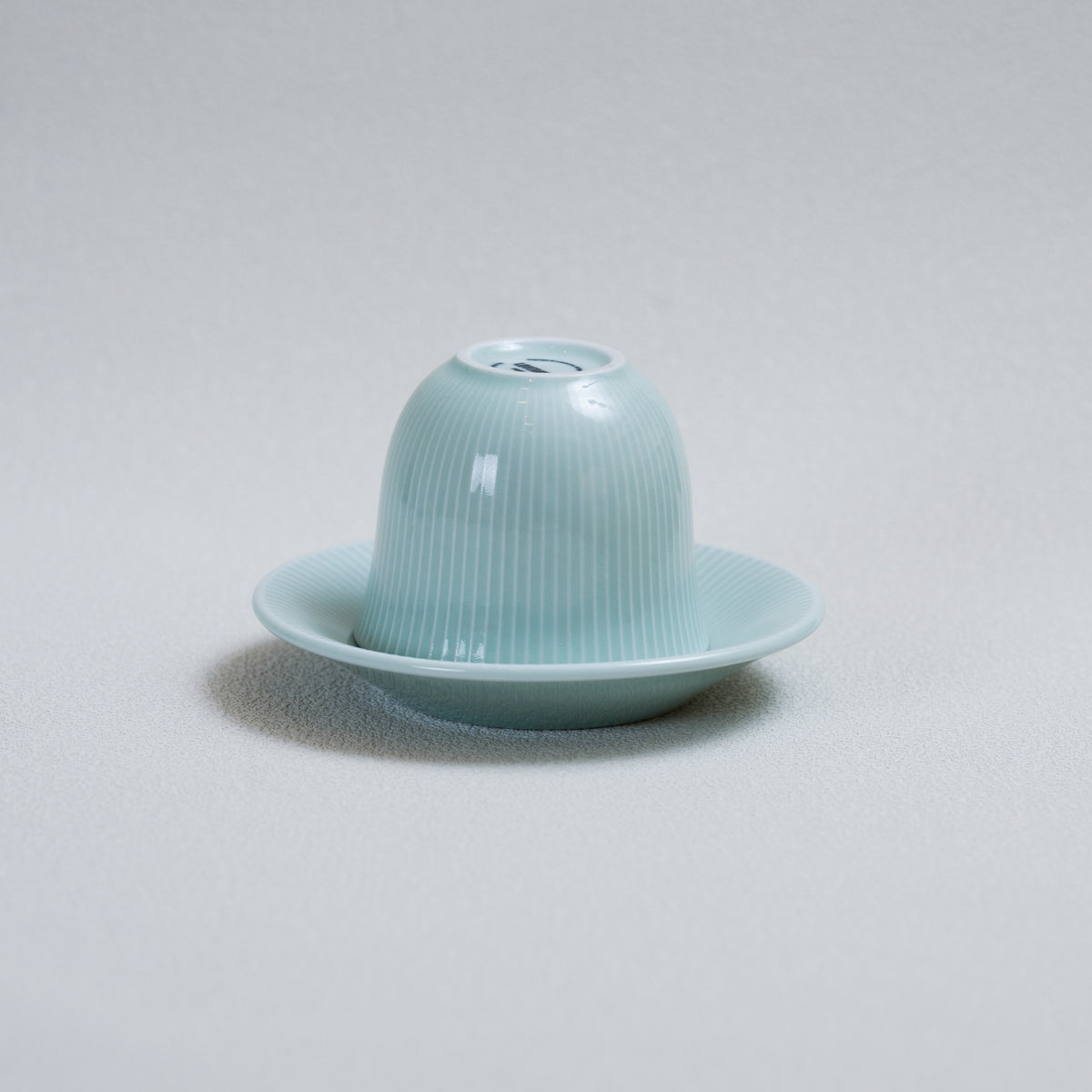 #colour_Celadon Green