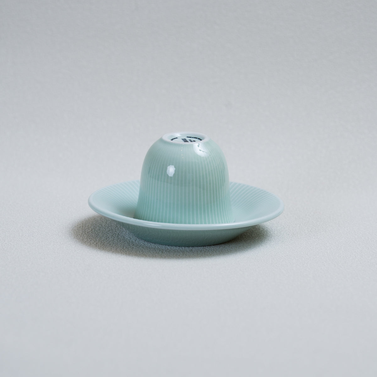 #colour_Celadon Green