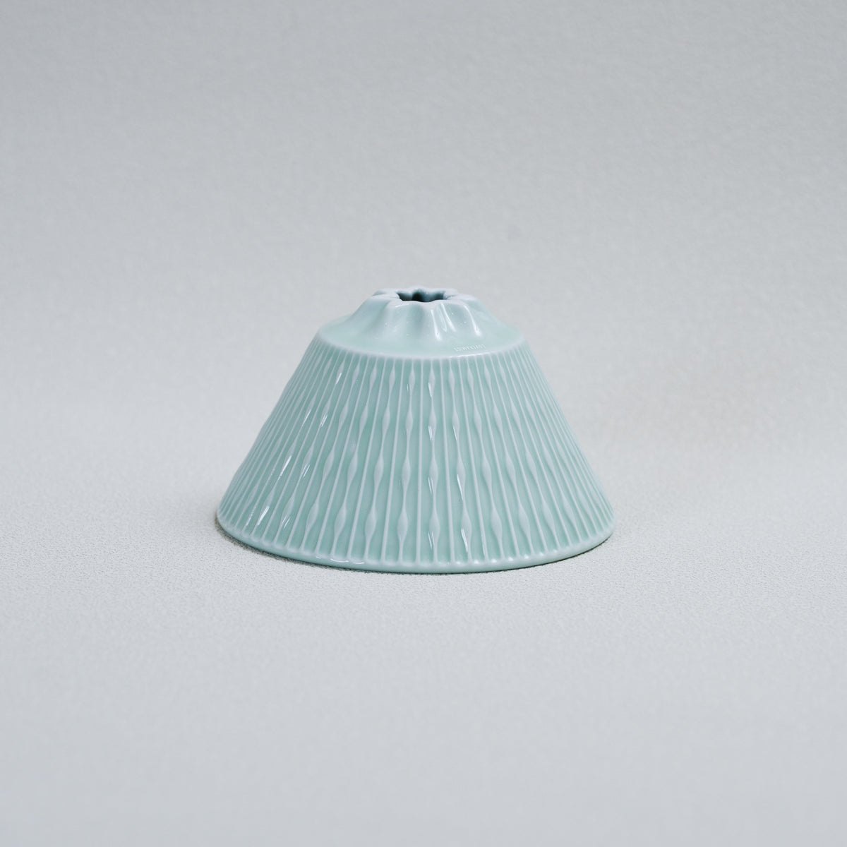 #colour_Celadon Green