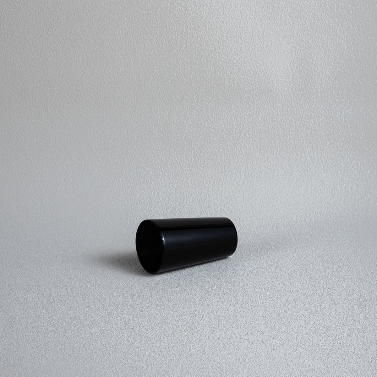 #colour_Black