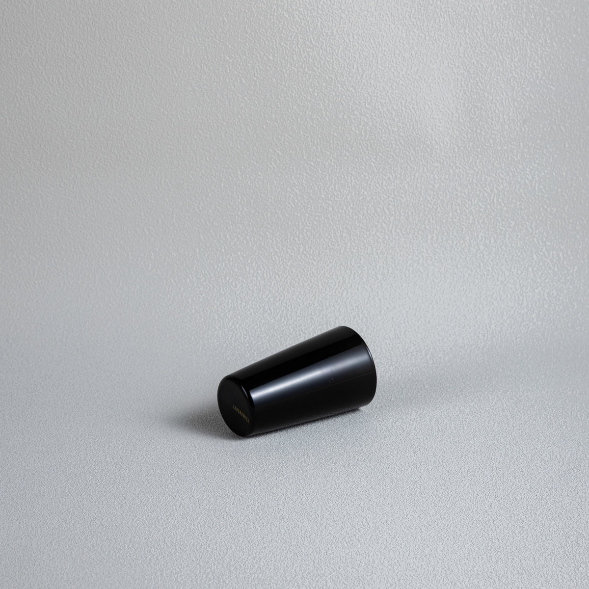 #colour_Black