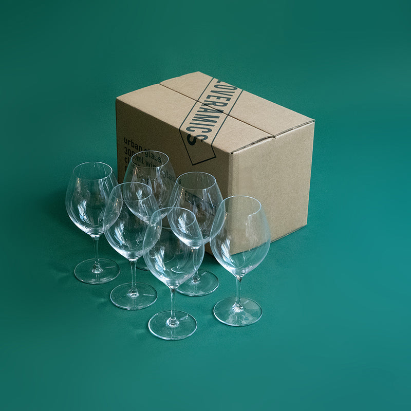 https://www.loveramics.com/cdn/shop/products/urban-glass_wine-glass_studio_00018_800x.jpg?v=1669810858